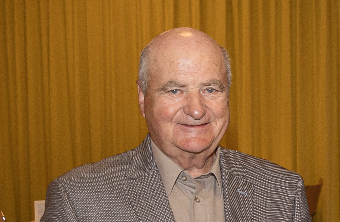 Hans Brunhart.jpg