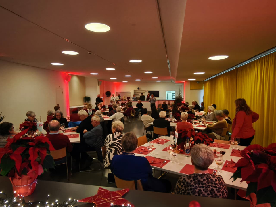 VU-Seniorenunion: Festliche Stimmung und politische Reime