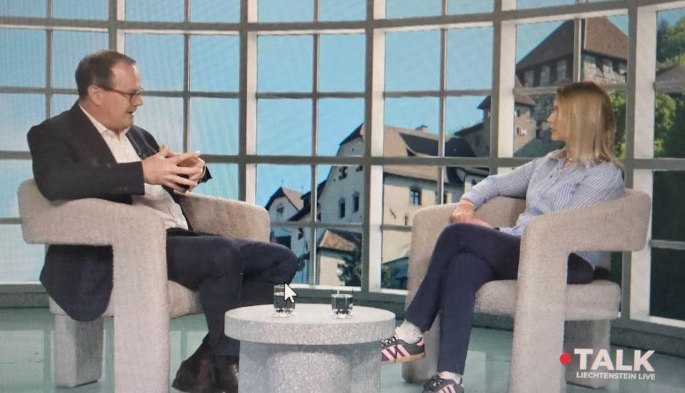 Parteipräsident Thomas Zwiefelhofer zu  Gast bei 1FL TV