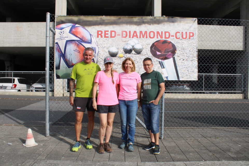 Team (Triesa)Bärg holt 1. Red Diamond Cup